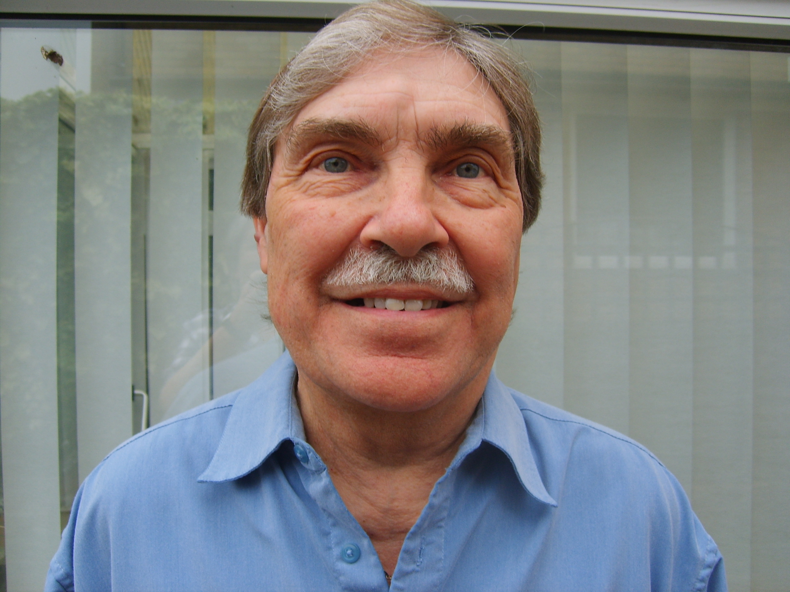 Chris Finbow